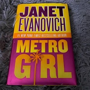 Metro Girl By Janet Evanovich Hardcover